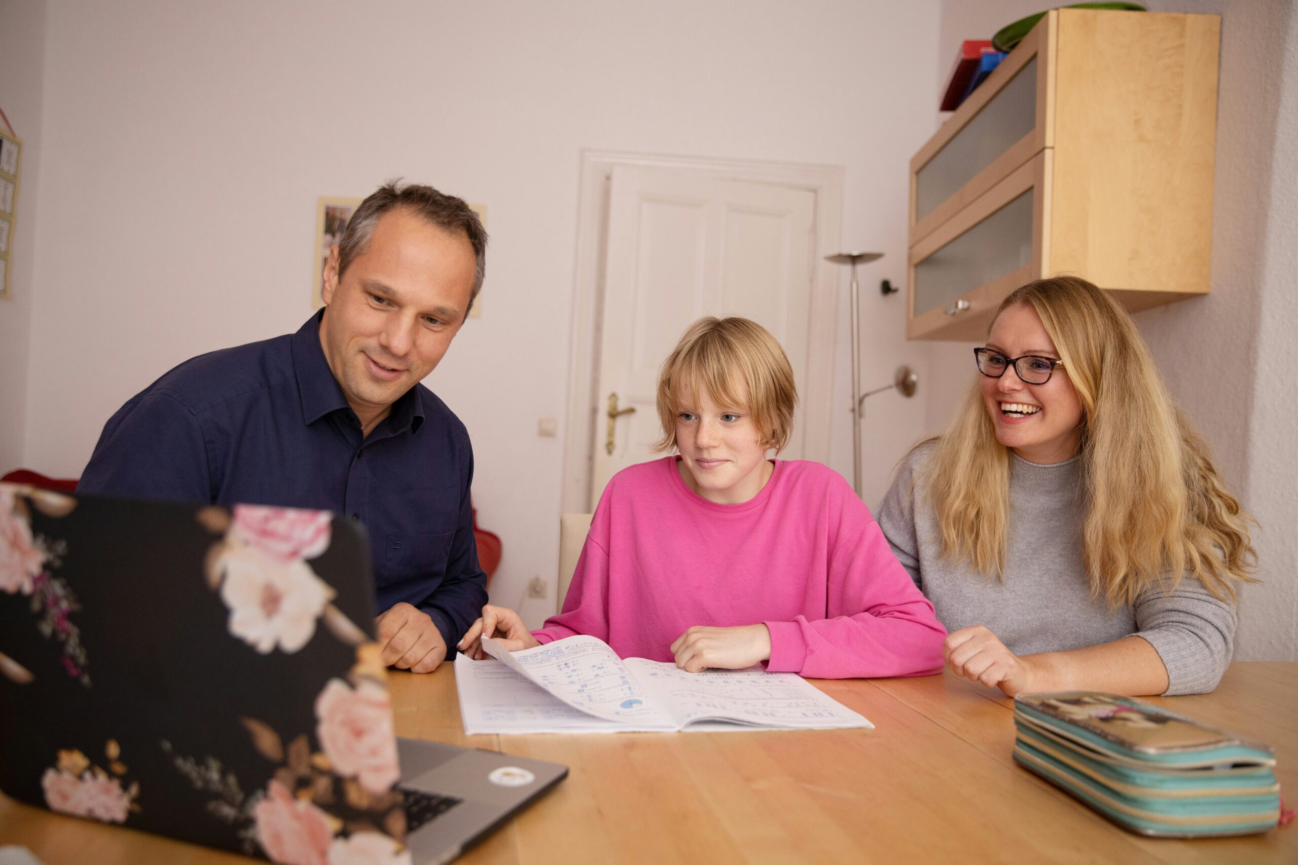 The Complete Guide to Saving Money as a Family